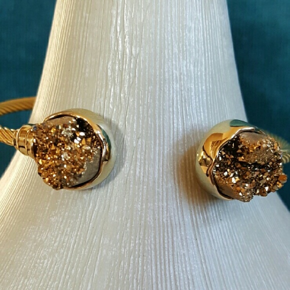 Gold Druzy Bangle Bracelet Sparkly Adjustable - Picture 3 of 4