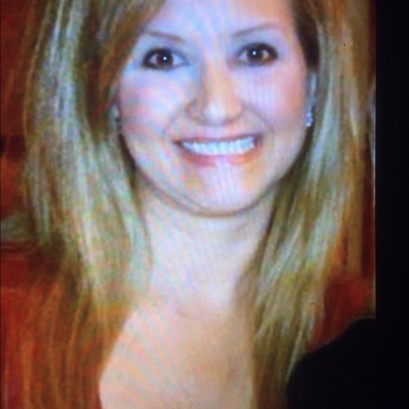Meet your Posher, Leonor - Picture 1 of 1