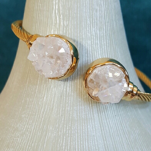 White mystic crystal Druzy Bangle Bracelet gold - Picture 3 of 4