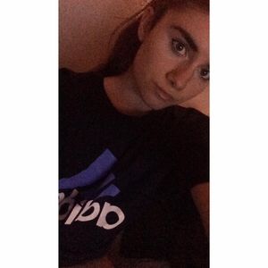 Meet your Posher, Michaela