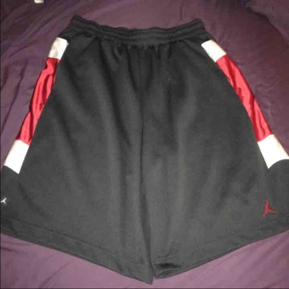 NWOT Jordan Mens Basketball Shorts 2xl