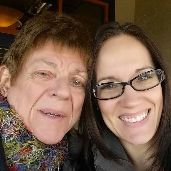 Meet your Posher, Sara