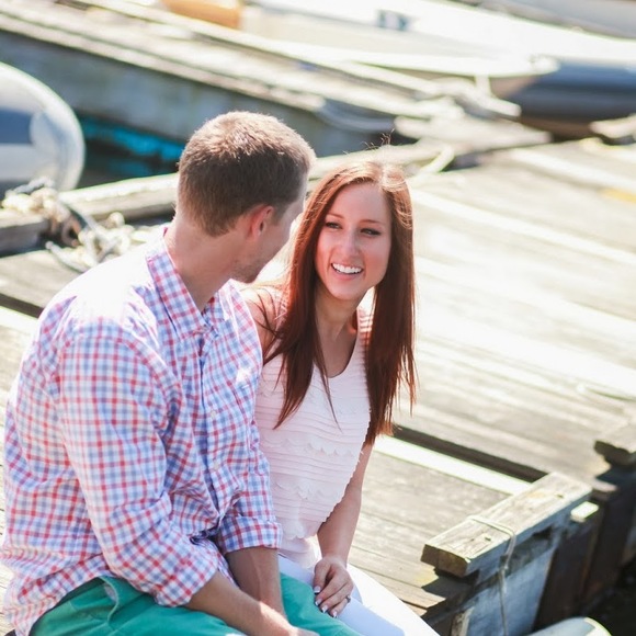 Meet your Posher, Ariel - Picture 1 of 1