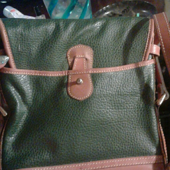 Dooney &Bourke - Picture 3 of 4
