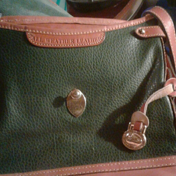 Dooney &Bourke - Picture 4 of 4