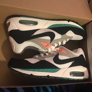 Nike air max , look at description , make offers