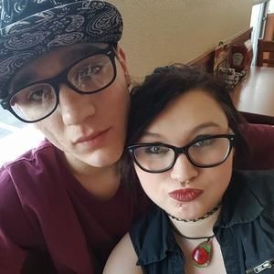 Meet your Posher, Cassandra