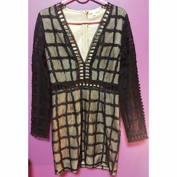 Akira black&beige long V neck lace body con dress