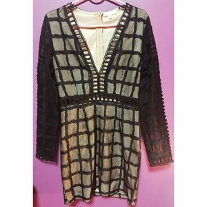 Akira black&beige long V neck lace body con dress