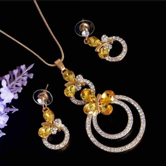 3pc yellow and gold butterfly set