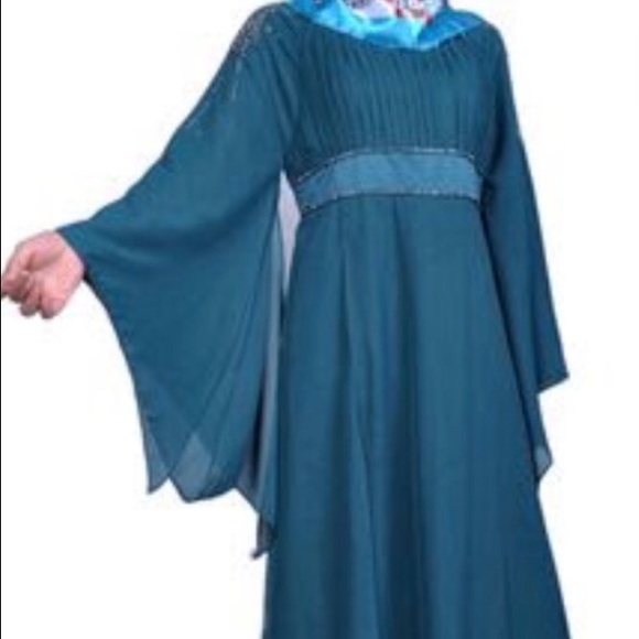 Turkish Long-sleeve, Full-length Evening Gown - Picture 2 of 4