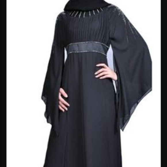 Turkish Long-sleeve, Full-length Evening Gown - Picture 3 of 4