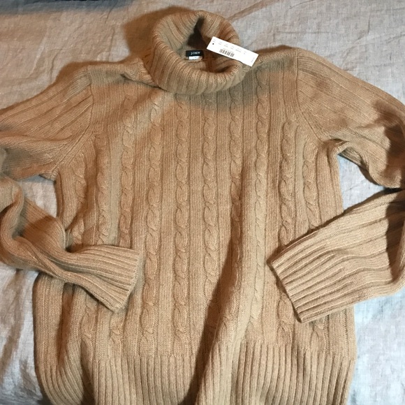 J Crew NWT Camel Cable Turtleneck Sweater