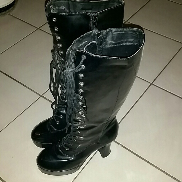 Black boots