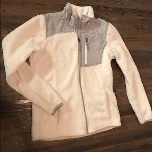 Cozy White Zipper Jacket