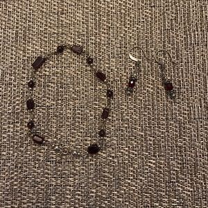 Bracelet and earrings