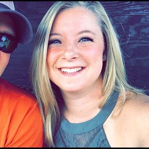 Meet your Posher, Lydia