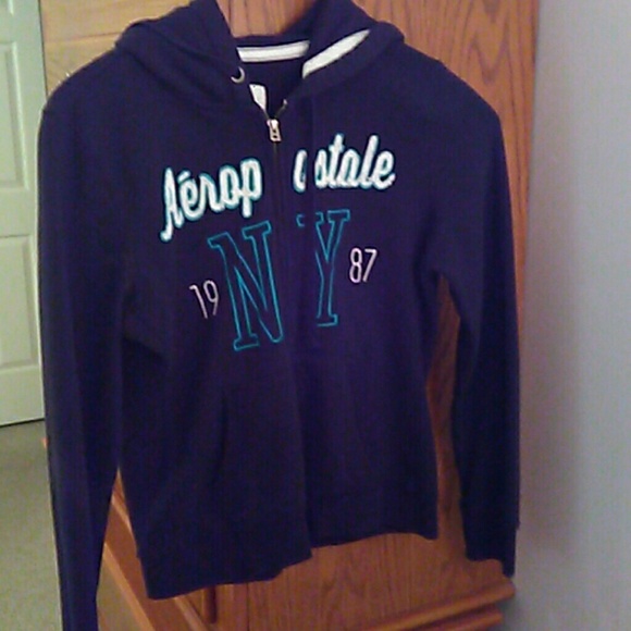 Ladies zip up hoodie