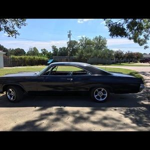 Meet your Posher, Larry