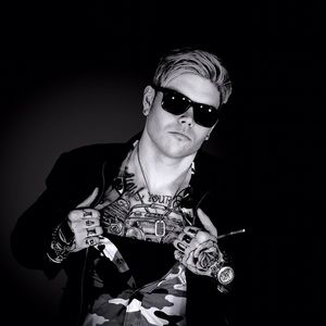 Meet your Posher, Robert