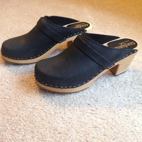 Classic Swedish Clogs - Black