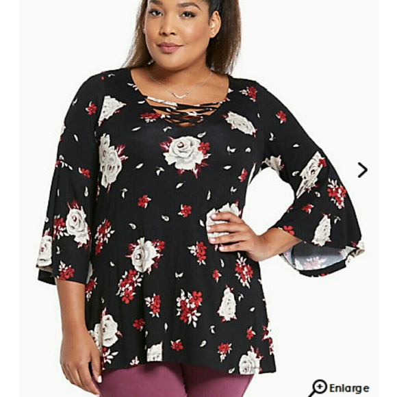 NWT torrid bellsleeve top size 0