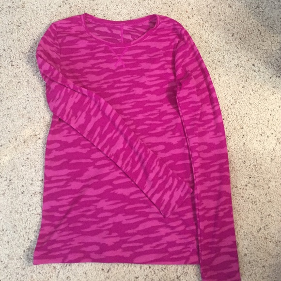 Under Armor long sleeve thermal shirt
