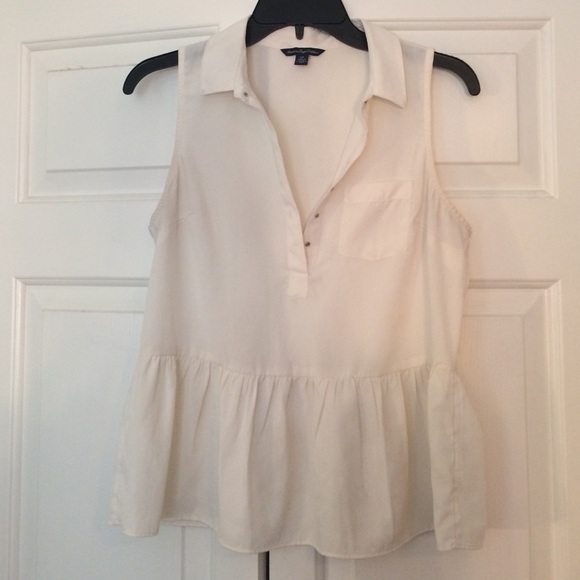 American Eagle Outfitters top