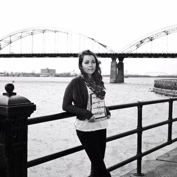 Meet your Posher, Marissa