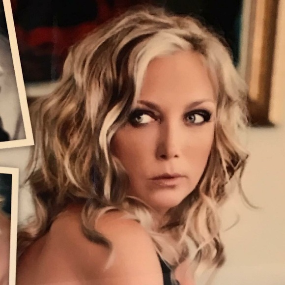 Meet your Posher, Helena - Picture 2 of 2