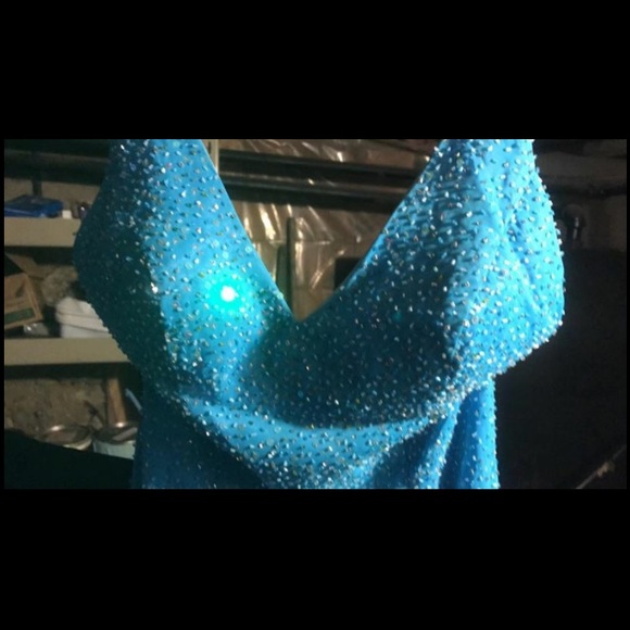 Prom Dress - Picture 2 of 3