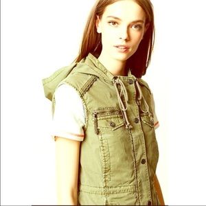 Anthropologie Marrakech anorak hooded utility vest