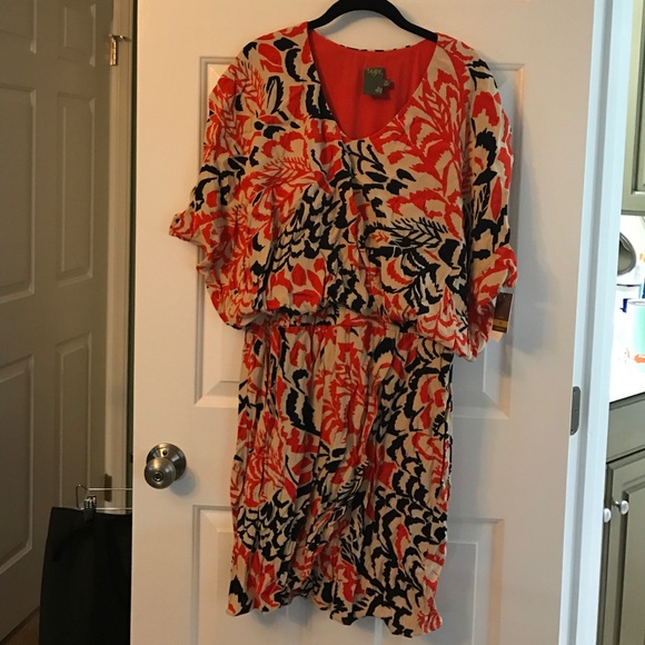 Taylor dress size 14 NWT