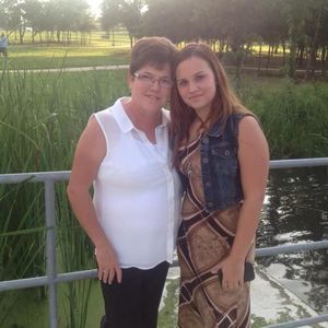 Meet your Posher, Bobbie