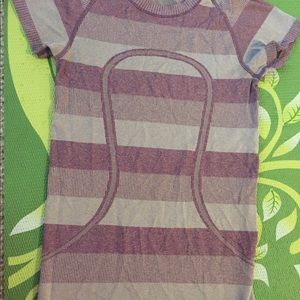 Lululemon short sleeve