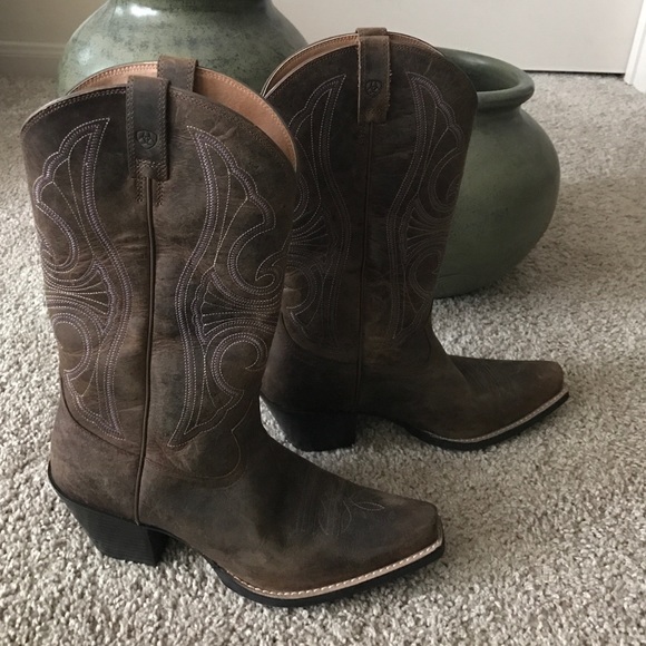 Ariat Leather Cowboy Boots "Round Up D Toe" 8.5