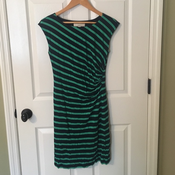 LOFT XS navy and teal striped dress👗