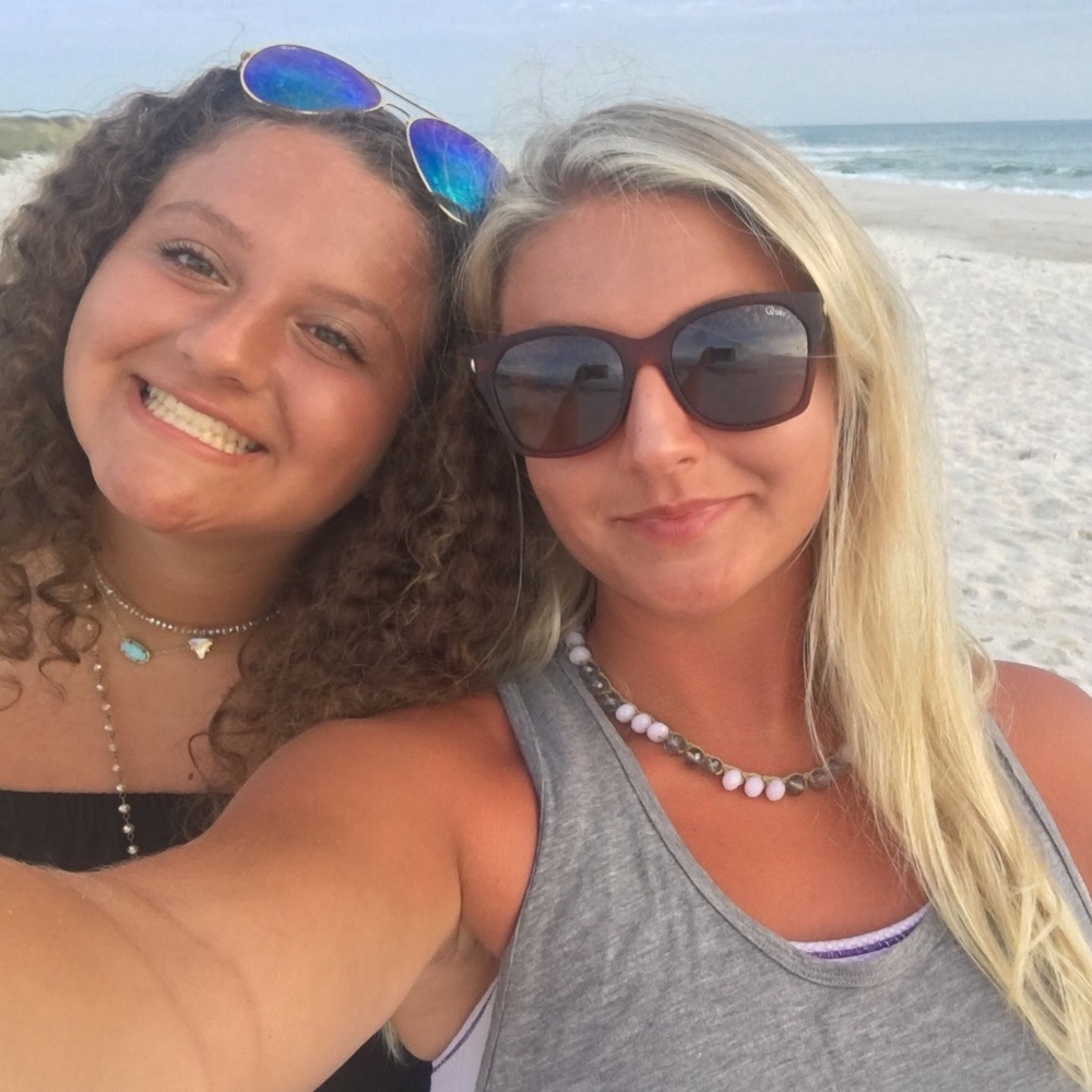 Meet your Posher, Linds