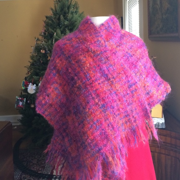 Gorgeous hand-woven wool blend wrap/scarf