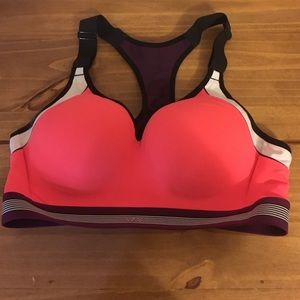 Victoria's Secret 36C sports bra
