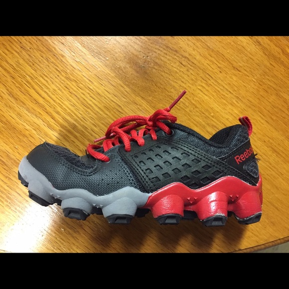 Reebok ATV19 Ultimate shoes Boys Preschool Size 12