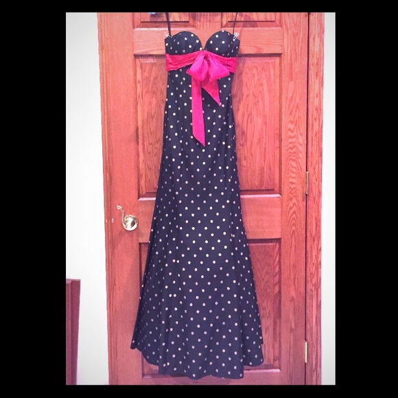 Jovani- Black & Gold mermaid dress with red bow