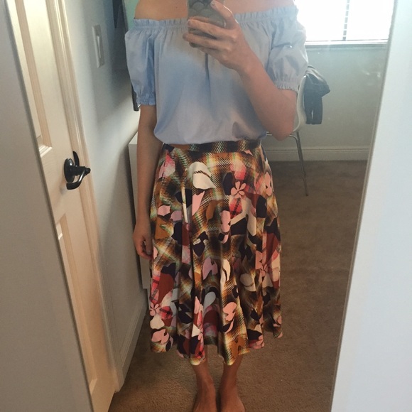 TOPSHOP FLORAL MIDI SKIRT NWT SIZE:2