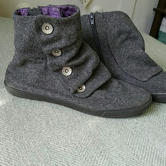 SALE🎉 Blowfish Booties