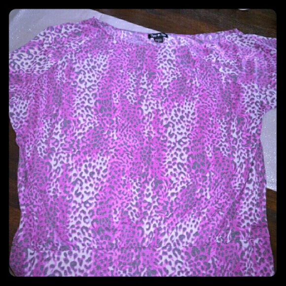 *Sale*Pink leopard print shirt