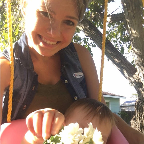 Meet your Posher, Carissa