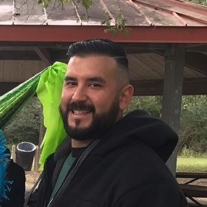 Meet your Posher, Kenneth