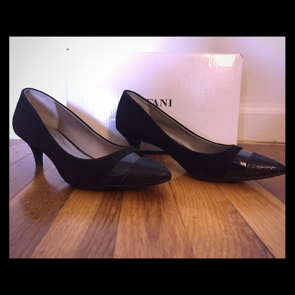 Alfani Vixine Women's Size 6.5 Black Suede Pumps