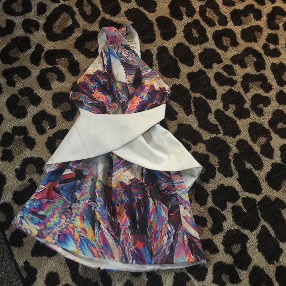 Cameo sample size small Aztec print dress