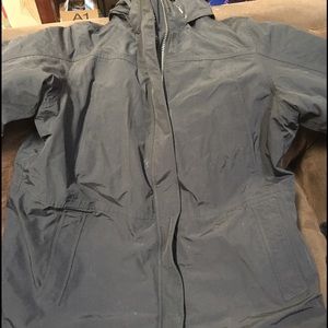 Lands end squall coat brand new with out tags